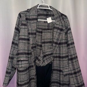 Chic Black and White Plaid Women's Blazer